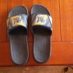 Milwaukee Brewers flip flops